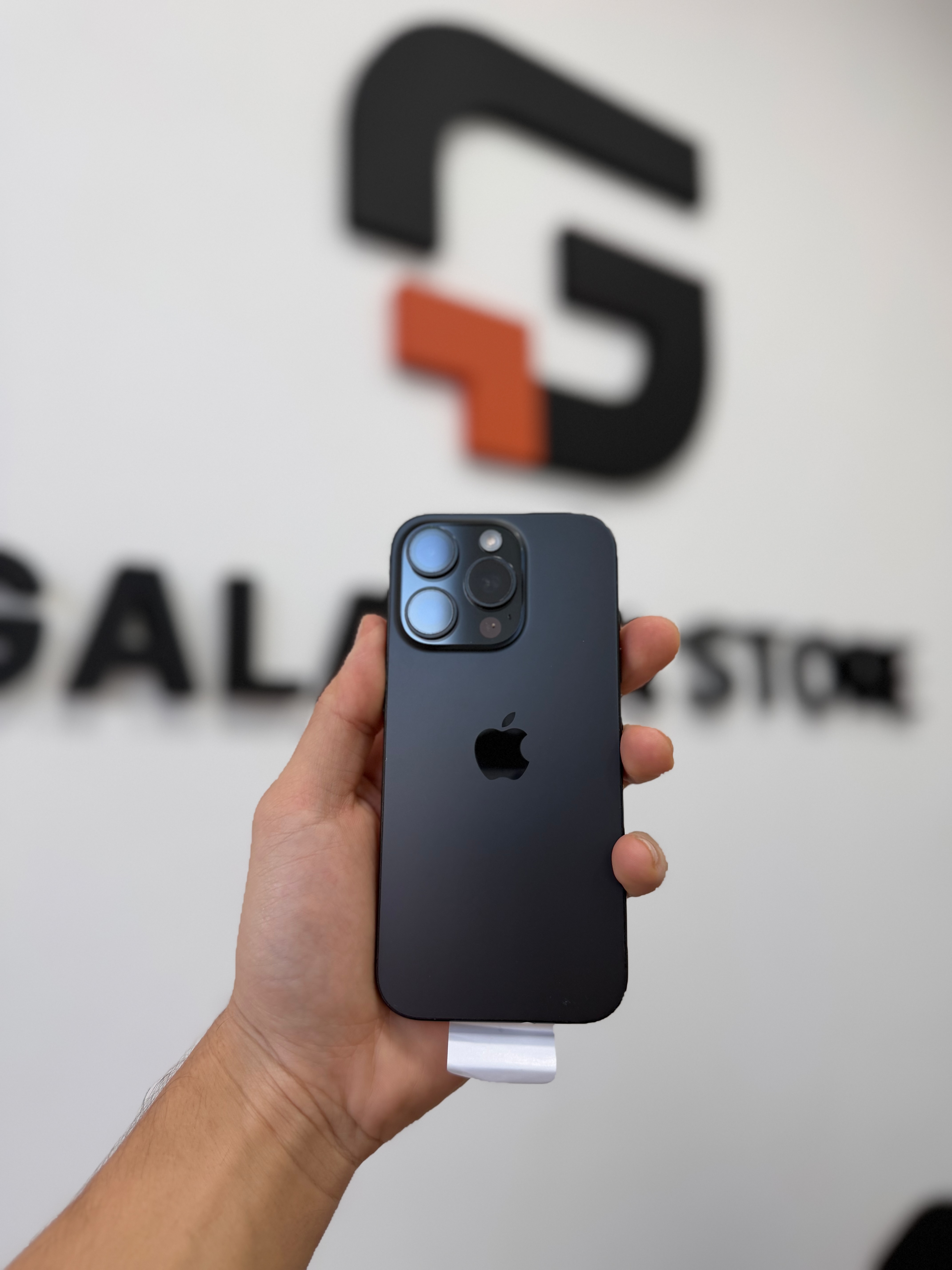 IPHONE 16 PRO 256GB